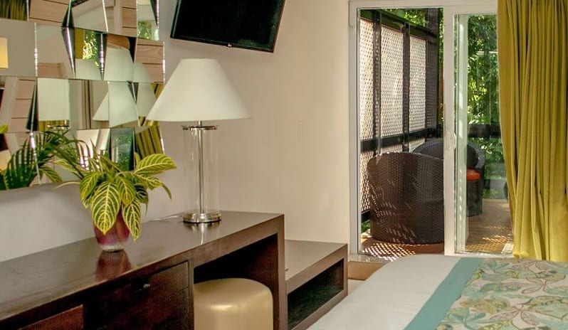 Hedonism II-Gardenview Au Natural Premium_9378